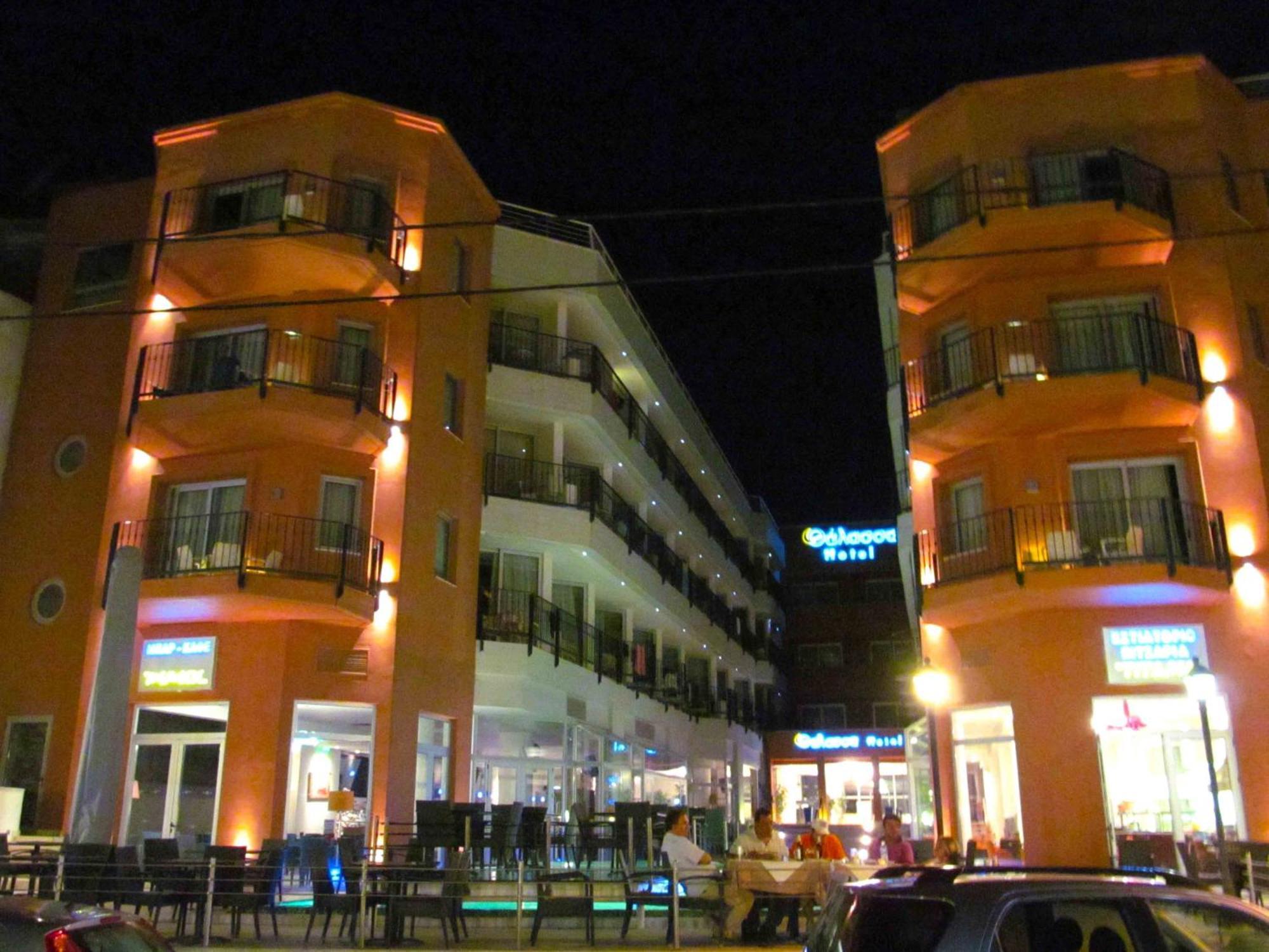 Hotel Thalassa Loutra Edipsou  Exterior foto